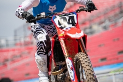 2019-LAS-VEGAS-SUPERCROSS_058