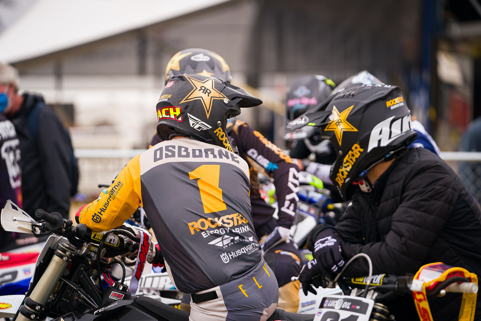 Fox Racing Friday  Ken Roczen and the All-New V2 Helmet - Swapmoto Live