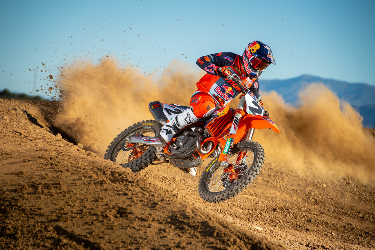 2021 Red Bull KTM US Race Team Photo Shoot | Swapmoto Live