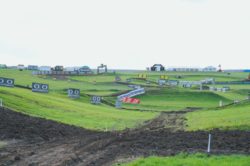 2024-MOTOCROSS-OF-NATIONS_KICKSTART_4000