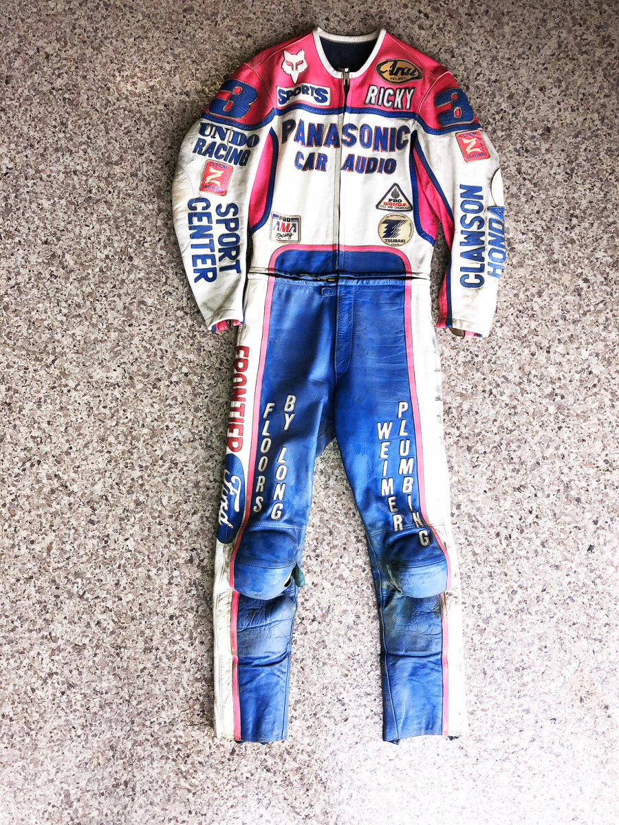 Garage Finds | Ricky Graham's 1993 Championship Leathers - Swapmoto Live
