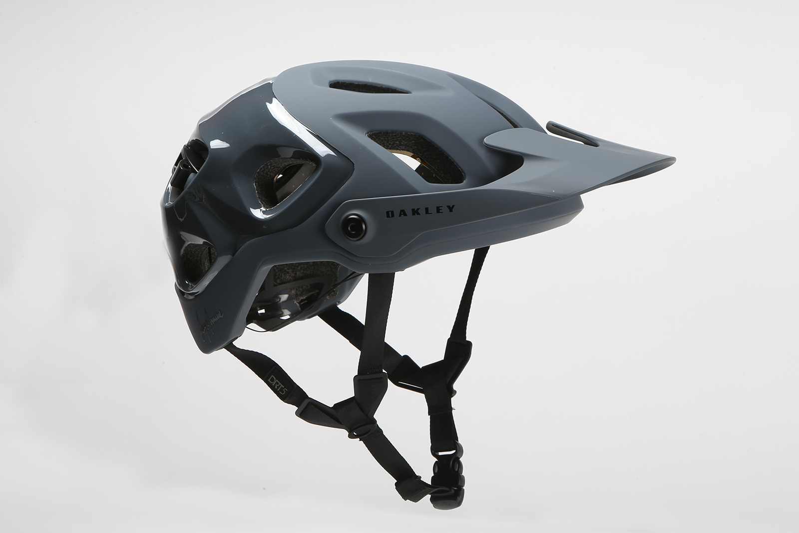 Trail Tested | Oakley Drt5 MTB Helmet - Swapmoto Live