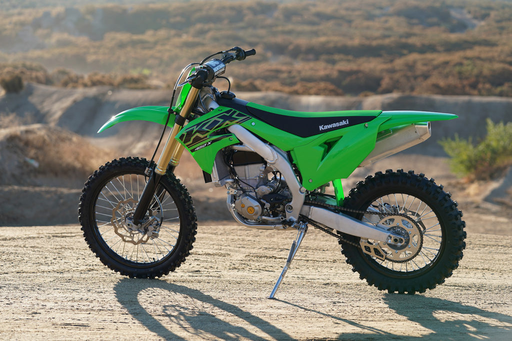 First Test Of The 2021 Kawasaki KX250X & KX450X | Swapmoto Live