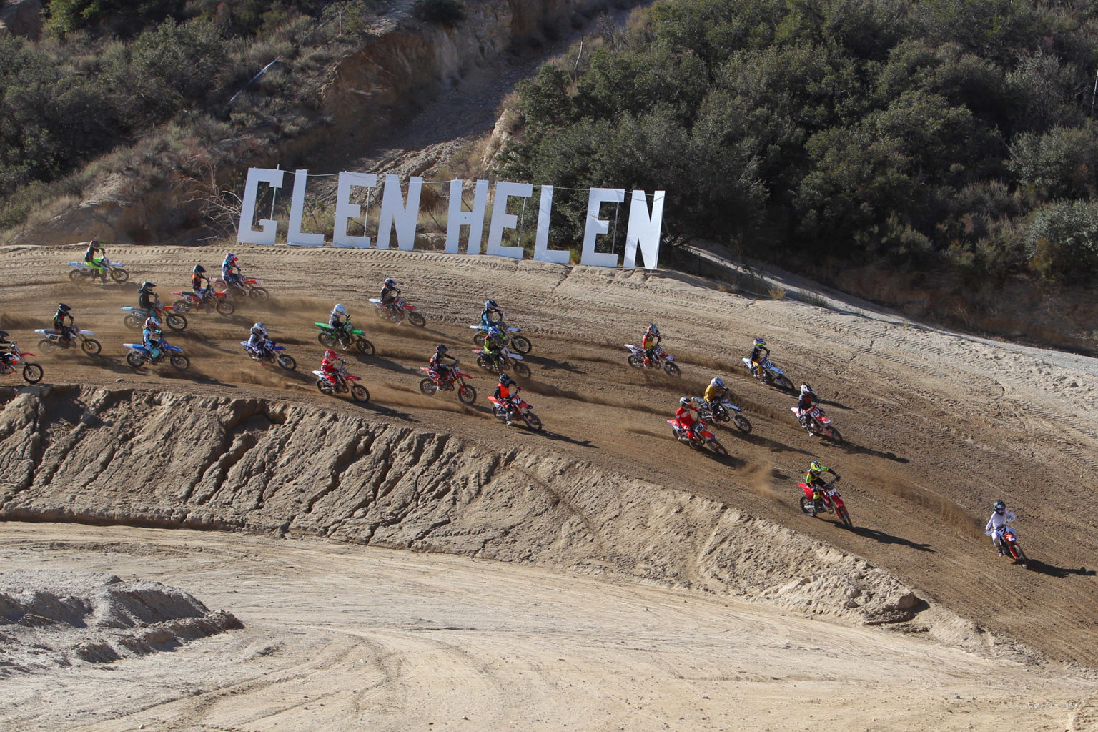 El Dorado Round 1 Glen Helen Raceway | AMSOIL Race Report - Swapmoto Live