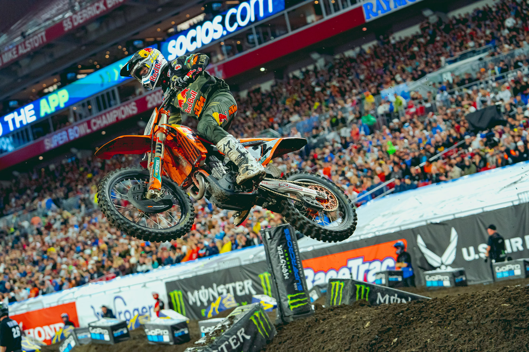 2023 Tampa Supercross Race Highlights & Results Swapmoto Live