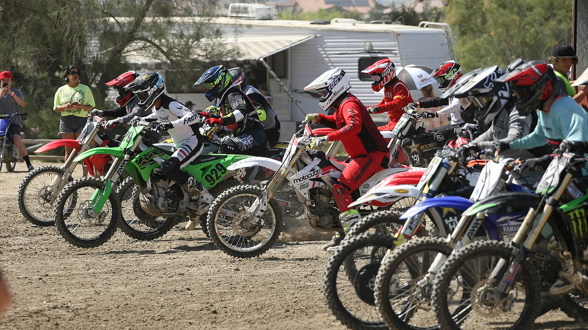 West Coast Open MX R1 Lake Elsinore MX Video Recap Swapmoto Live